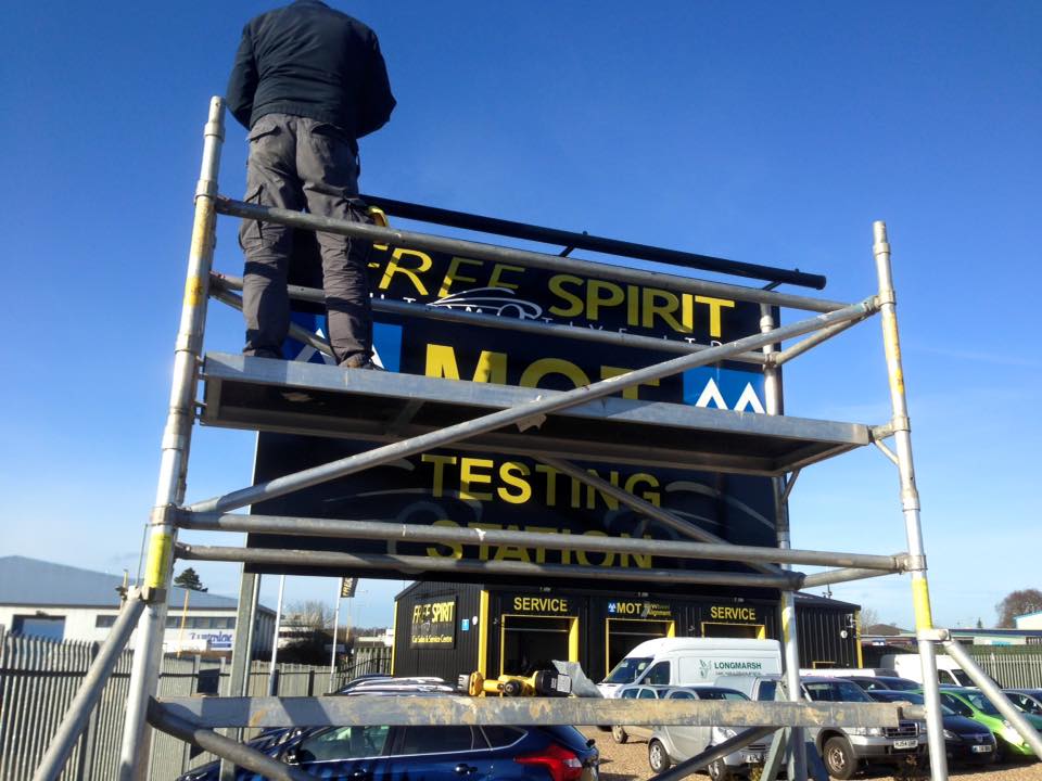 a commercial display by signs 2 stick northampton
